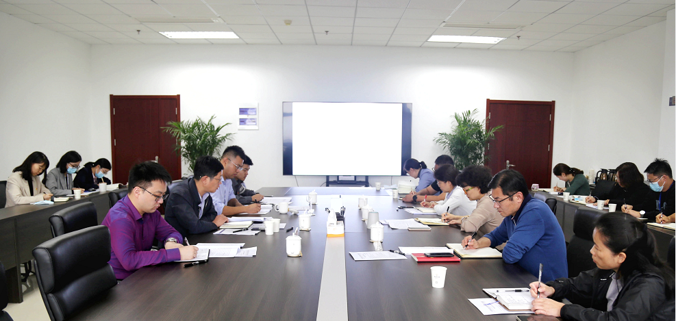 徐建檢測公司召開專題會議學(xué)習(xí)貫徹中國共產(chǎn)黨徐州市第十三次代表大會精神.png 徐建檢測公司召開專題會議學(xué)習(xí)貫徹中國共產(chǎn)黨徐州市第十三次代表大會精神.png